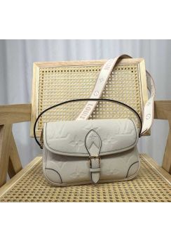 Louis Vuitton Diane Cream Monogram Leather Shoulder Crossbody Bag m46386 