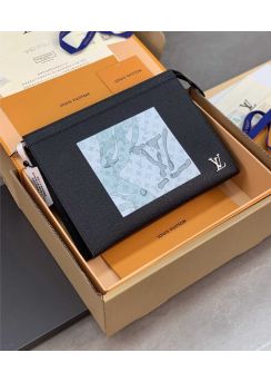 Louis Vuitton Pochette Voyage MM Pouch Clutch Bag Black Taiga Leather M22763
