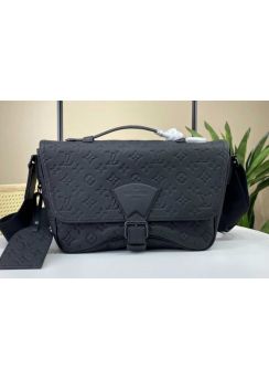 Louis Vuitton Montsouris Messenger Crossbody Bag Black Monogram Leather M46685 