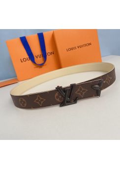 Louis Vuitton Pretty LV Reversible  White Belt Monogram Canvas