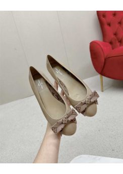 Louis Vuitton Vintage Urban Twist Beige Patent Leather Ballet Flat with Bow 35To41