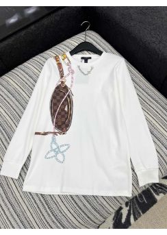 Louis Vuitton Logo Print Long Sleeve T Shirt White White LV2512636