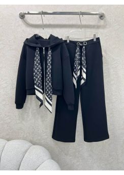 Louis Vuitton Logo Scarf Trim Hooded Jacket and Wide Leg Pants Set LV2512214