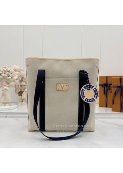 lv-beige-tall-tote-with-navy-straps-pilvj01643-01