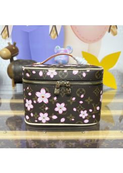 LV （Cosmetic Case） Monogram M14181