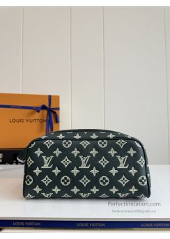lv-dark-green-and-cream-monogram-toiletry-pouch-pilvj01431-01