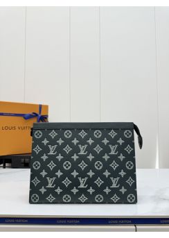 lv-green-monogram-zip-clutch-pilvj01139-01