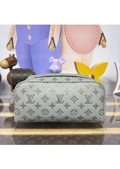lv-light-grey-monogram-toiletry-bag-pilvj02193-01