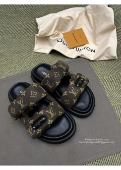 lv-pool-pillow-slides-in-monogram-canvas-lv26100175-01