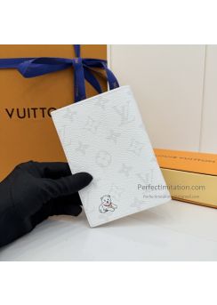 lv-white-monogram-dog-graphic-passport-cover-pilvj01487-01