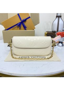 lv-cream-tonal-monogram-chain-flap-bag-pilvj01184-01