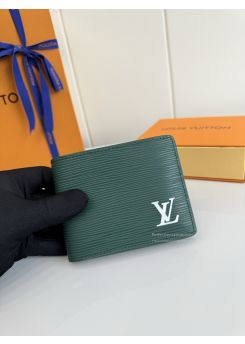 lv-green-ribbed-wide-bifold-wallet-pilvj02226-01