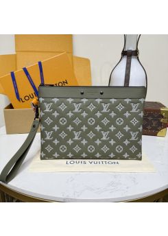 lv-olive-and-white-monogram-wristlet-pouch-pilvj01170-01