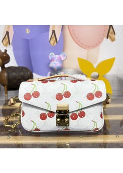 LV Pochette Métis East West 25 Monogram M14231