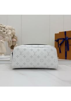 lv-white-tonal-monogram-toiletry-pouch-m27794-pilvj21124-01